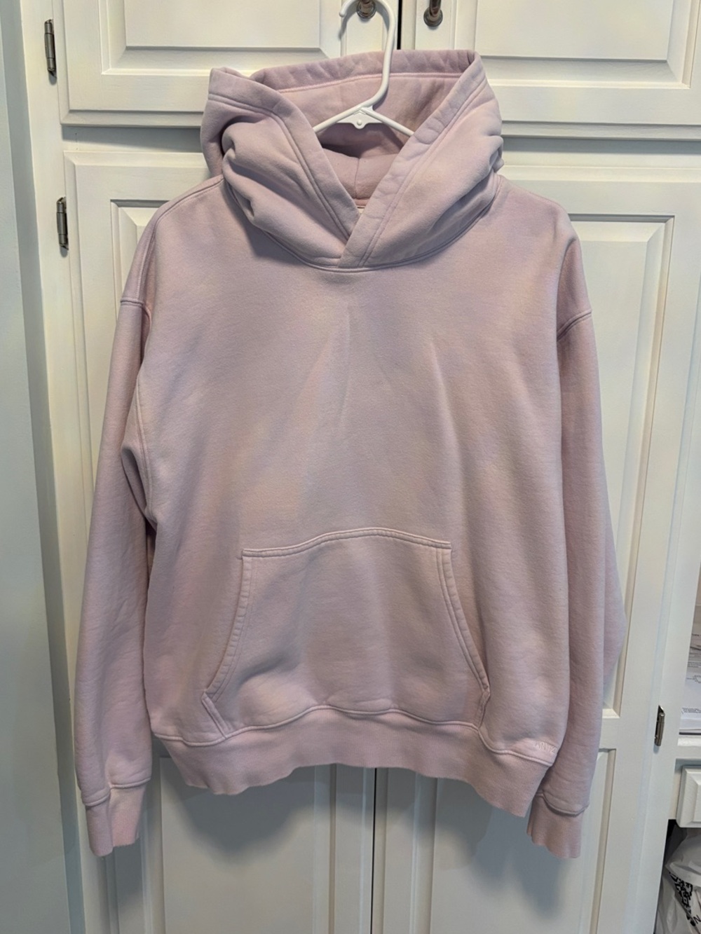 Aritzia Women’s Perfect Fit hoodie pullover sweatshirt - pink blush - XL